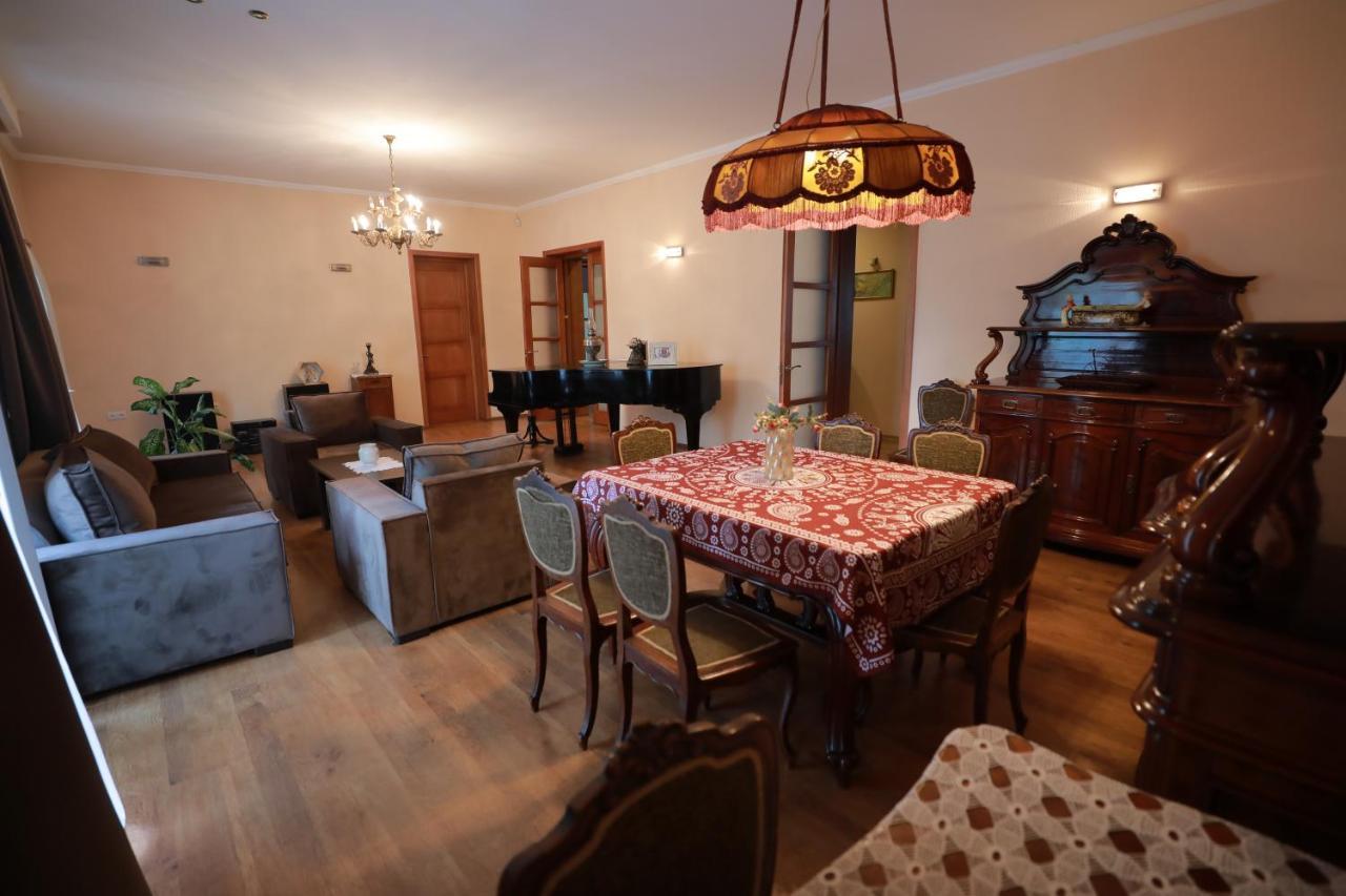 Apartment At 12 Baratashvili Street Tbilisi Exterior photo