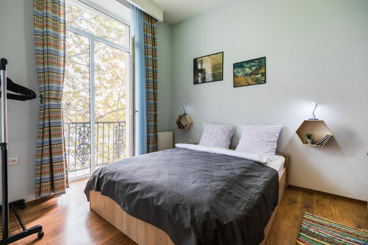 Apartment At 12 Baratashvili Street Tbilisi Exterior photo